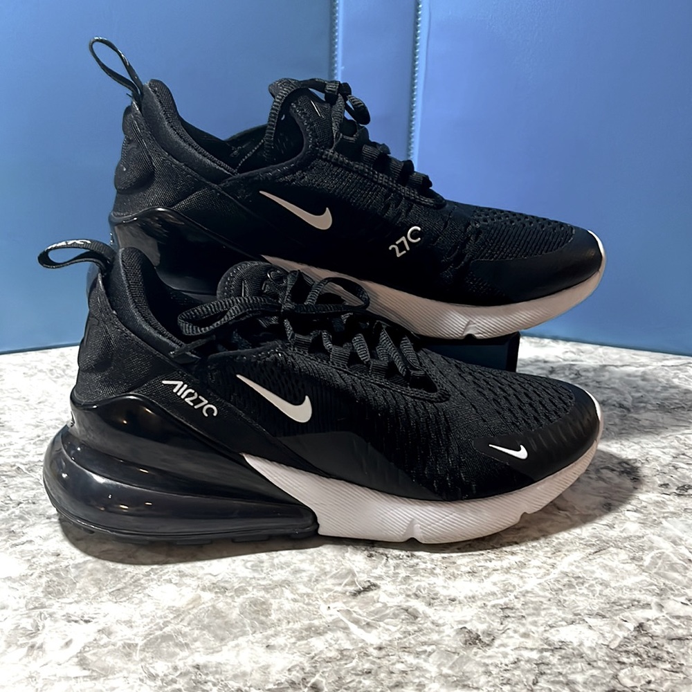 Nike Air Max 270